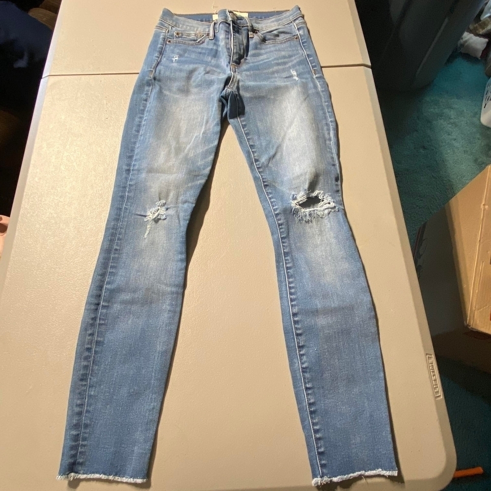 Gap Women's Size 25R True Skinny Ankle Blue Distressed Denim Jeans Medium Wash